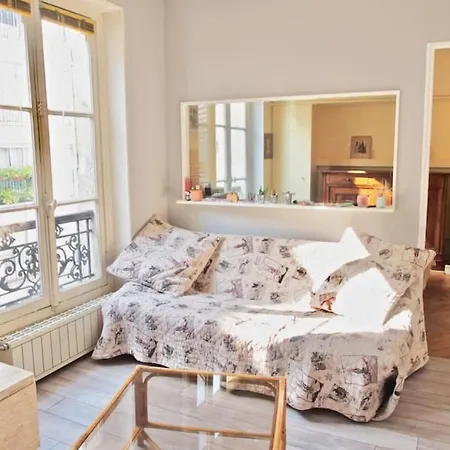 Appartement Charming Near The Moulin Rouge