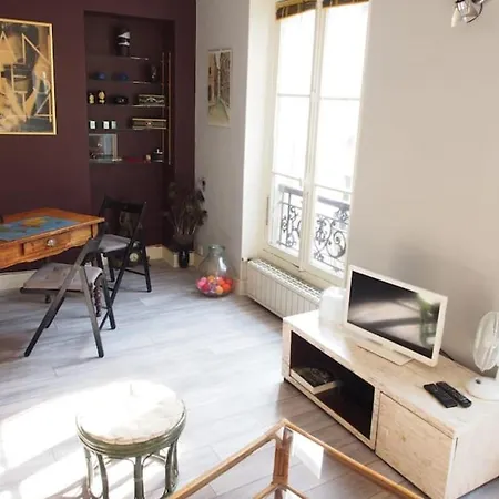Appartement Charming Near The Moulin Rouge Parijs